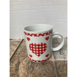 White Ceramic Mug Red Gingham Heart Design Coffee Tea Cup WCL